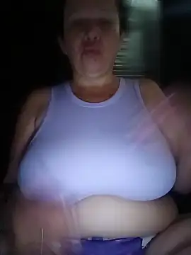 Snapshot of SinisterBabe chatting on June 2026 11:14:01 AM SinisterBabe online show from June 2026 11:14:01 AM