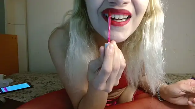 Snapshot of yellowchick chatting on May 2026 10:04:02 PM yellowchick online show from May 2026 10:04:02 PM