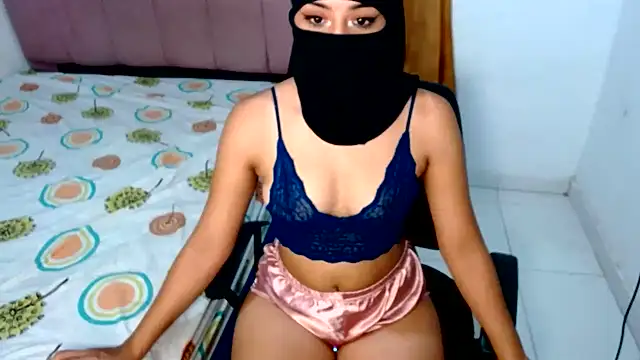 Layla Noor online show from June 2026 05:30:02 AM