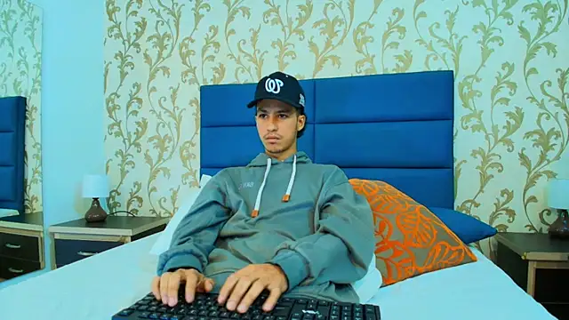 Marcus Jeron online show from October 2025 11:35:02 PM