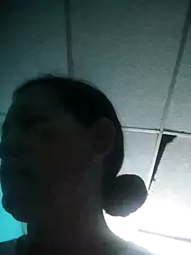 marinita13 online show from November 2025 01:28:02 AM