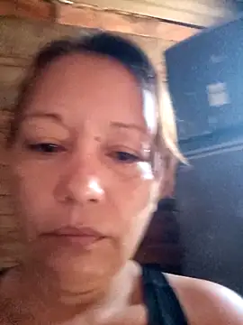 Snapshot of marinita13 chatting on May 2026 01:27:02 PM marinita13 online show from May 2026 01:27:02 PM