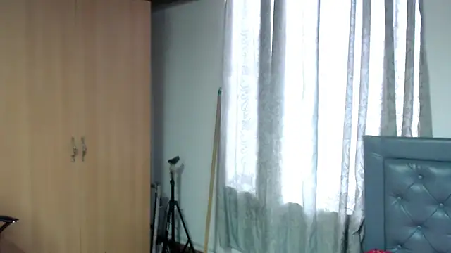 sarah aguilar online show from April 2026 02:34:01 PM