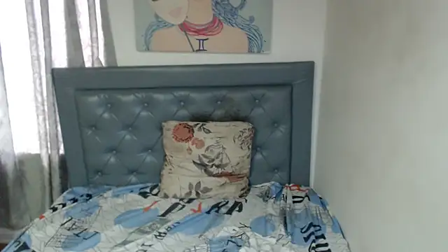 sarah aguilar online show from April 2026 09:39:33 PM