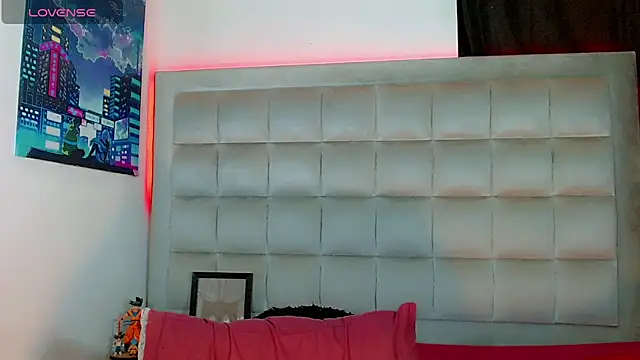 AmazingMistressNathy online show from April 2026 07:33:02 AM