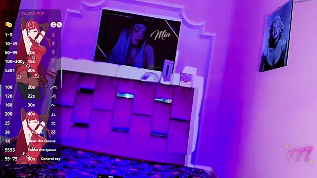 Snapshot of LADY-HOT-SEXY- chatting on June 2026 11:10:01 PM LADY-HOT-SEXY- online show from June 2026 11:10:01 PM