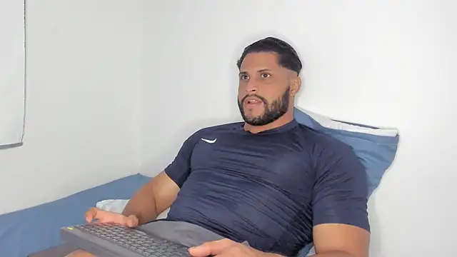 Pier Simons online show from February 2026 06:09:01 AM