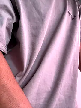 Snapshot of Max_Rain chatting on October 2025 03:22:02 PM Max Rain online show from October 2025 03:22:02 PM