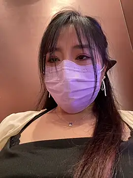 Snapshot of xiao-mo520 chatting on July 2026 07:48:02 AM xiao-mo520 online show from July 2026 07:48:02 AM