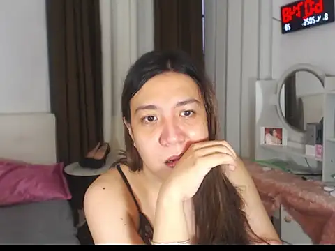 stellahugeX online show from April 2026 10:09:02 PM