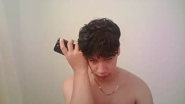 Snapshot of zeus_181 chatting on May 2026 03:06:02 PM zeus 181 online show from May 2026 03:06:02 PM