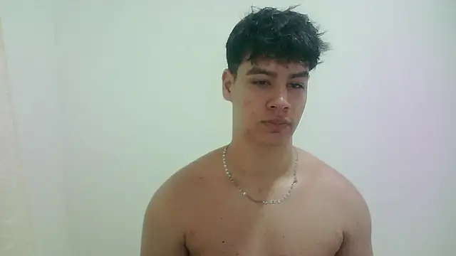 Snapshot of zeus_181 chatting on June 2026 04:13:01 AM zeus 181 online show from June 2026 04:13:01 AM