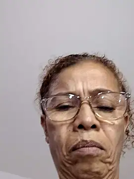 Merybeks online show from October 2025 09:32:02 AM