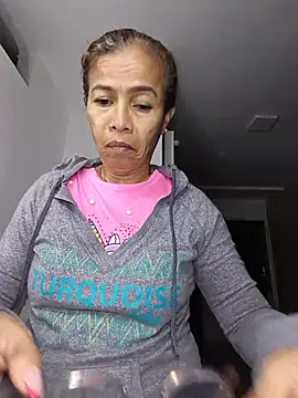 Snapshot of Merybeks chatting on July 2026 10:35:01 AM Merybeks online show from July 2026 10:35:01 AM