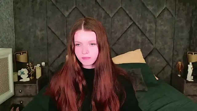 Gaby Essen online show from October 2025 03:42:01 PM