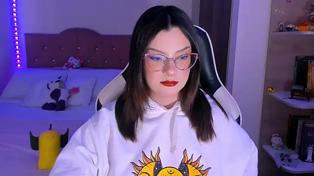 OphelianaRose33 online show from January 2026 09:52:01 PM