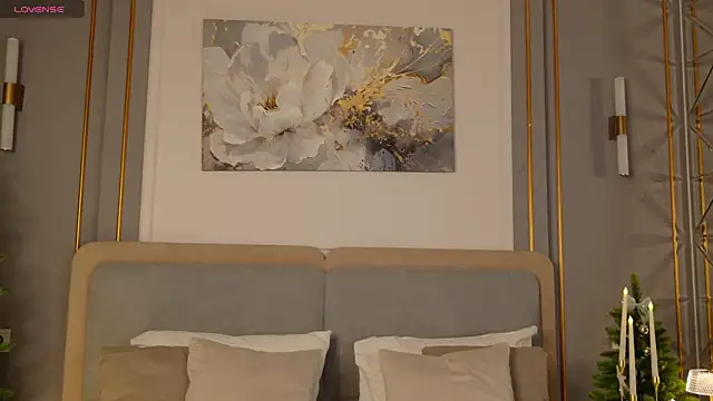 LanaElise online show from December 2025 05:16:01 AM