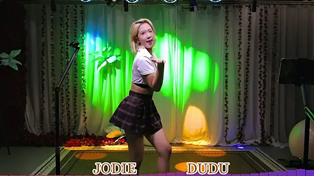 Snapshot of yznt-dudu chatting on June 2026 03:08:02 AM yznt-dudu online show from June 2026 03:08:02 AM