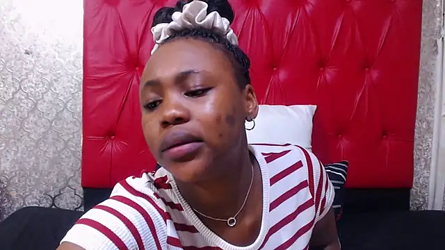 Snapshot of ItsMsBankss02 chatting on October 2025 09:48:01 PM ItsMsBankss02 online show from October 2025 09:48:01 PM