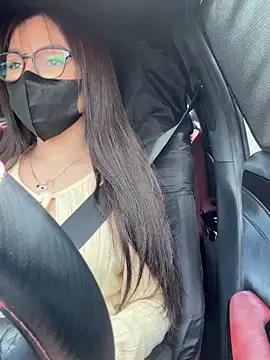 Linh 2004 online show from October 2025 05:38:02 AM