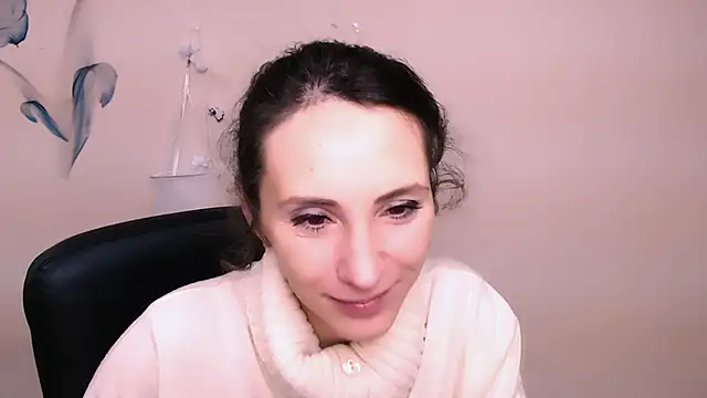 Snapshot of AlissaJersi chatting on October 2025 08:40:01 AM AlissaJersi online show from October 2025 08:40:01 AM