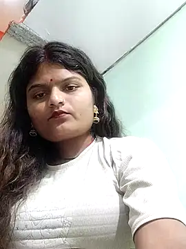 Hot mirchjii online show from October 2025 01:45:01 PM