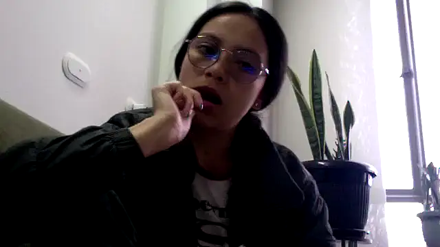 katalina07 1 online show from May 2026 10:39:02 PM