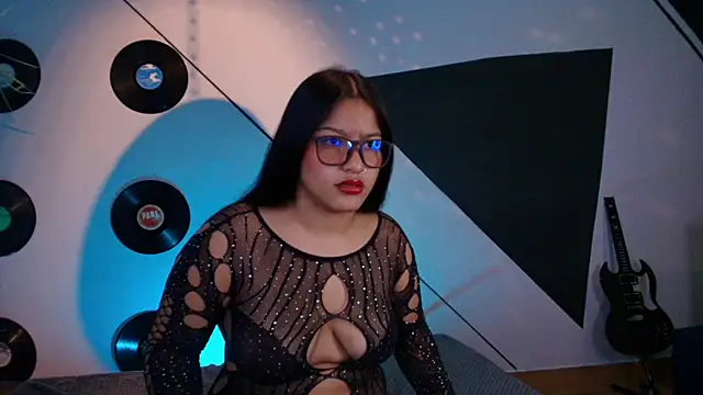 Lilith and Khloe online show from September 2025 11:25:01 AM