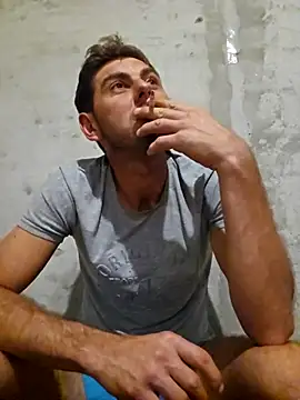 Alex-andru88 online show from October 2025 07:59:01 PM