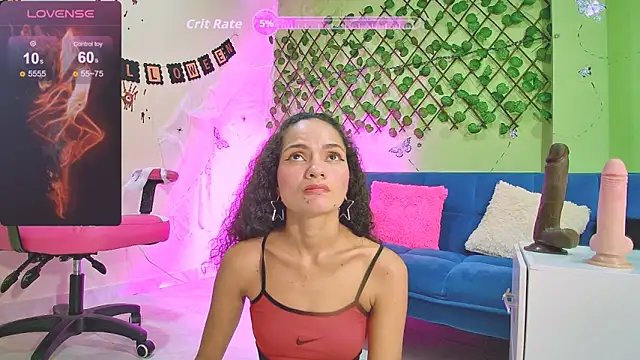 Karen Ariass online show from October 2025 01:59:02 PM