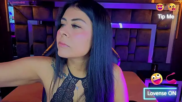 Aniajoness  online show from January 2026 04:17:02 AM