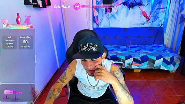 Snapshot of Brolyn_X chatting on October 2025 02:34:01 AM Brolyn X online show from October 2025 02:34:01 AM