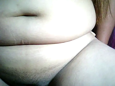 yuana25 online show from February 2026 05:52:01 AM