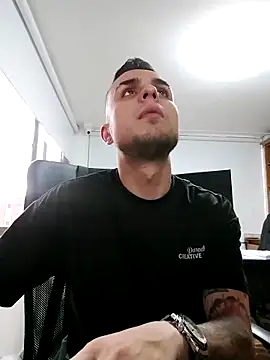 Snapshot of _vortex__ chatting on September 2025 10:13:02 PM vortex online show from September 2025 10:13:02 PM