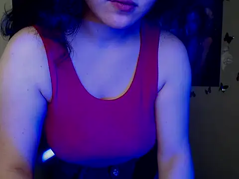 LadyAlice  online show from November 2025 07:00:02 AM