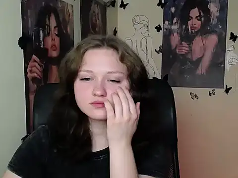 LadyAlice  online show from July 2026 01:58:33 AM