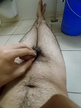 youngcock50 online show from January 2026 01:27:01 PM