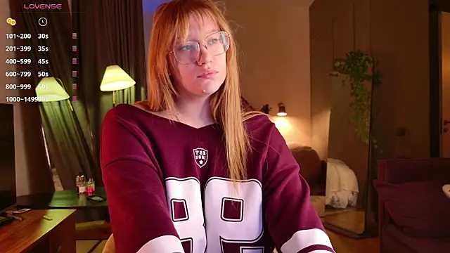 Morvelyn online show from February 2026 08:15:01 PM