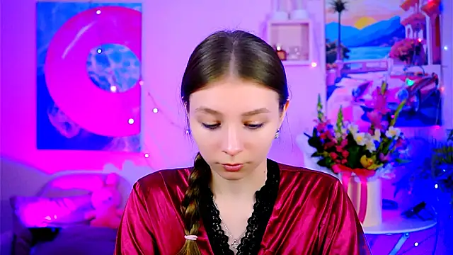 Snapshot of JulieDaniel chatting on October 2025 08:11:02 AM JulieDaniel online show from October 2025 08:11:02 AM