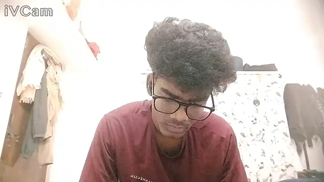 Snapshot of Rahulisagoodguy chatting on September 2025 10:15:02 AM Rahulisagoodguy online show from September 2025 10:15:02 AM