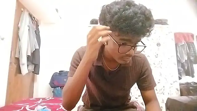 Snapshot of Rahulisagoodguy chatting on October 2025 10:14:01 AM Rahulisagoodguy online show from October 2025 10:14:01 AM