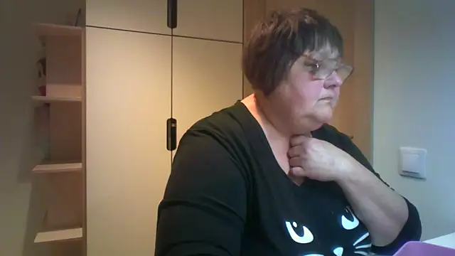 rewa666 online show from October 2025 05:33:02 PM
