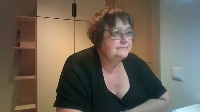 rewa666 online show from October 2025 04:33:01 AM