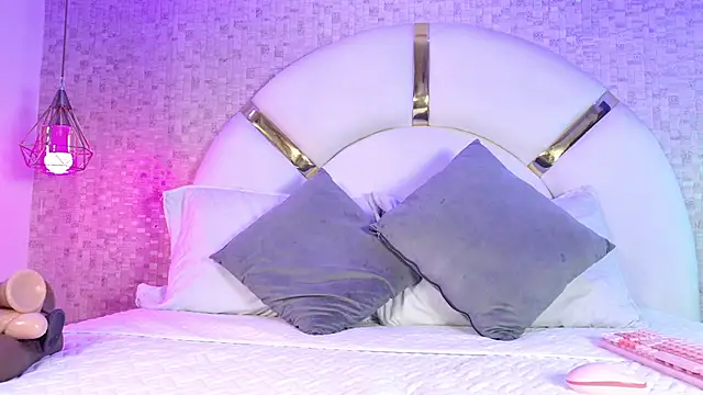 marcela rojas online show from September 2025 11:34:01 AM