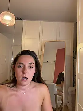 chloedlm5 online show from July 2026 09:13:01 PM