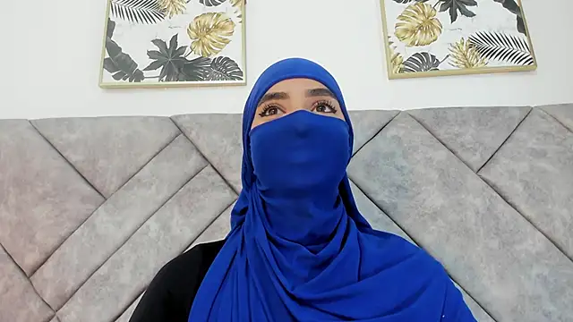 nayiraa  online show from March 2026 08:03:01 PM