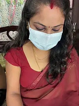 Lovlycouple1 online show from April 2026 05:10:02 PM