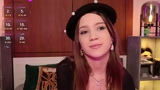 Alison kisss online show from April 2026 09:50:01 PM