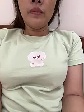 sharon-Hanna online show from November 2025 03:41:01 AM