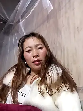 Bianly online show from November 2025 12:21:01 AM